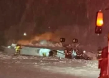 Tragic Plane Crash in US: Private Jet Flips and Bursts into Flames During Takeoff in Maine Snowstorm, 7 Feared Dead