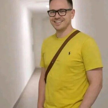 Meet Trahov, The Russian Man Who Secretly Used Glasses To Film S3x Acts With Women 1 NaijaChoice Meet Trahov, The Russian Man Who Secretly Used Glasses To Film S3x Acts With Women