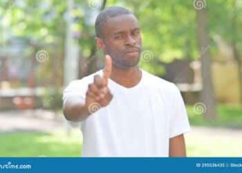 THIS MONEY IS NOT MINE: Nigerian Man call out Zenith Bank for mistakenly crediting him N4.3 million