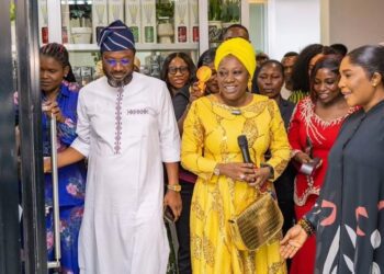Pastor Mrs Becky Enenche Dedicates Dee Utensils’ Showroom