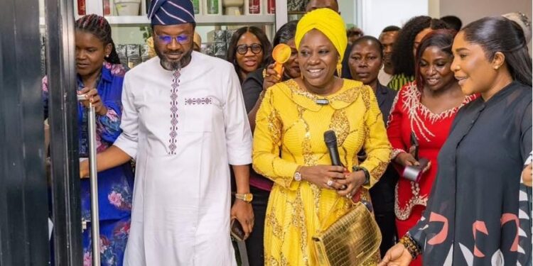 Pastor Mrs Becky Enenche Dedicates Dee Utensils’ Showroom