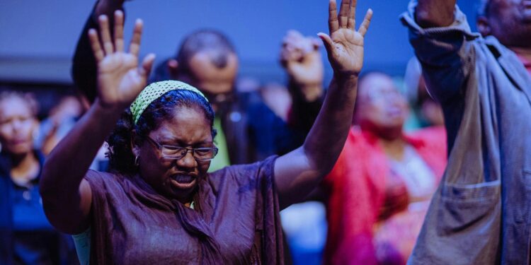 The Rise Of “Tiktok Pastors”: What’s Happening? – Village Town Crier