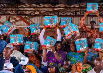 Sanwo-Olu Distributes 20,000 Food Packs for Tinubu’s 74 Birthday