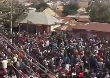 Plateau Residents Defy Curfew, Protest Over Palm Sunday Massacre