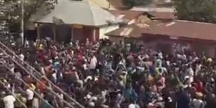 Plateau Residents Defy Curfew, Protest Over Palm Sunday Massacre