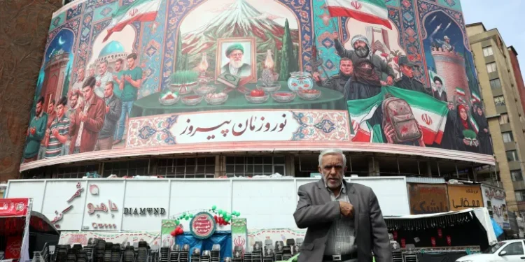 Iran Says It Will Hit Region’s Energy Sites If US, Israel Target Power Plants