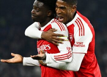 Saka’s strike sends Arsenal seven points clear after Brighton win