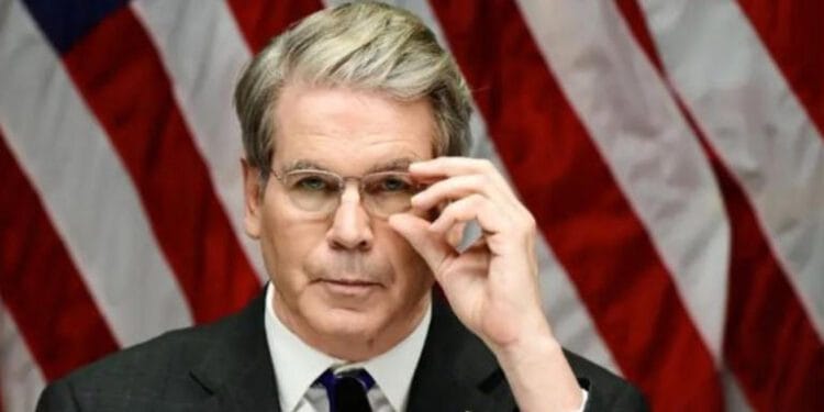 US waives Iranian oil sanctions for 30 days as global prices hit $100