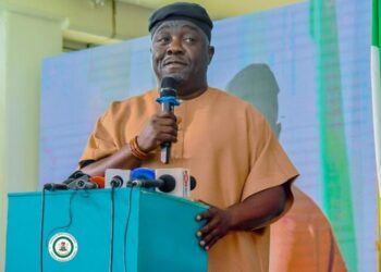 Ogun 2027: Olopade Backs Senator Yayi, Urges Youth Politics