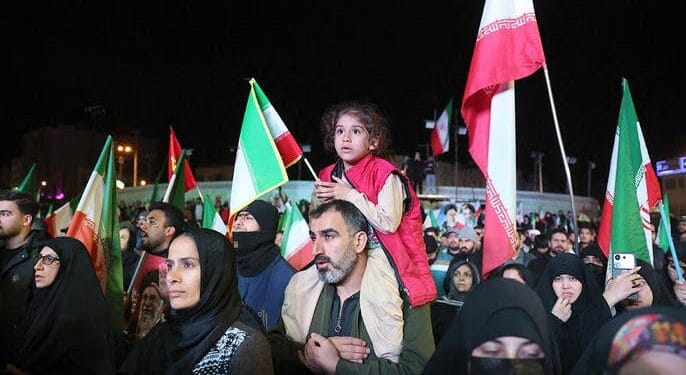 Iranian Woman Describes Fear, Checkpoints And People Used As ‘Human Shields’