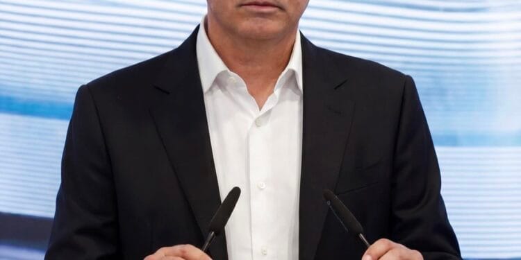 Mourinho Is Real Madrid President Perez’s 1st Choice Manager For Next Season