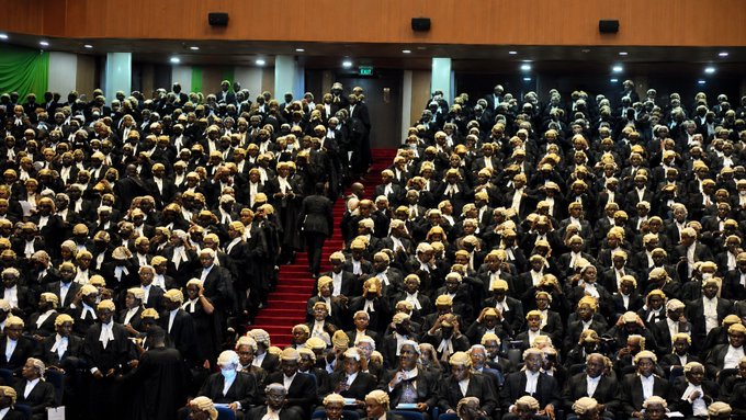 Nigeria Admits 6,009 New Lawyers to the Bar