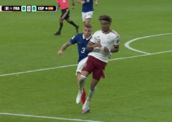 Spain Cruise Past France To Reach World Cup Final